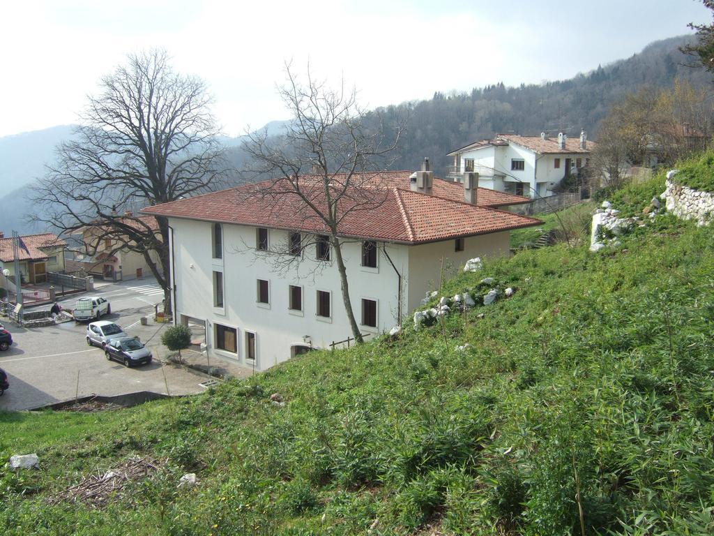 Albergo Alla Posta Anduins エクステリア 写真